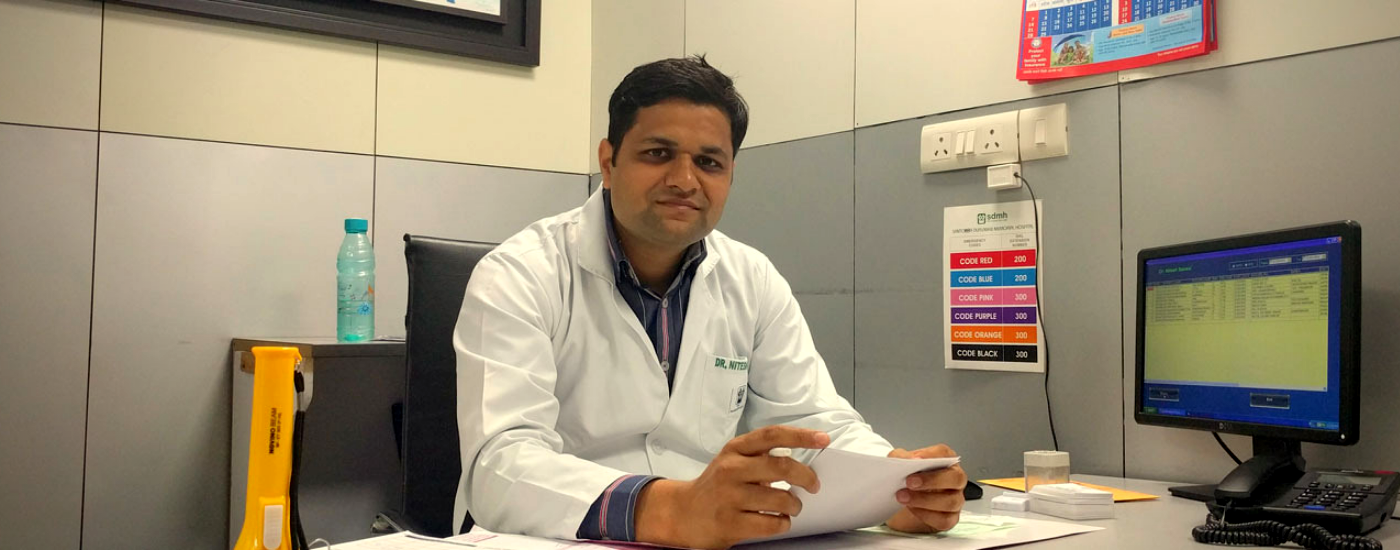 eye specialist in jaipur