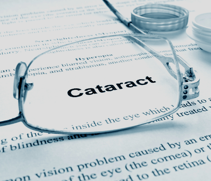 Cataract surgeon in jaipur